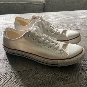 Converse All Star White Chuck Taylors